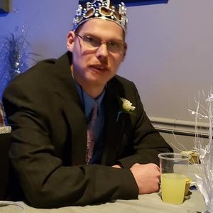 Meet your Posher, Christopher